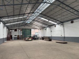 RENTA DE BODEGA Y OFICINAS EN CENTRO DE JIUTEPEC